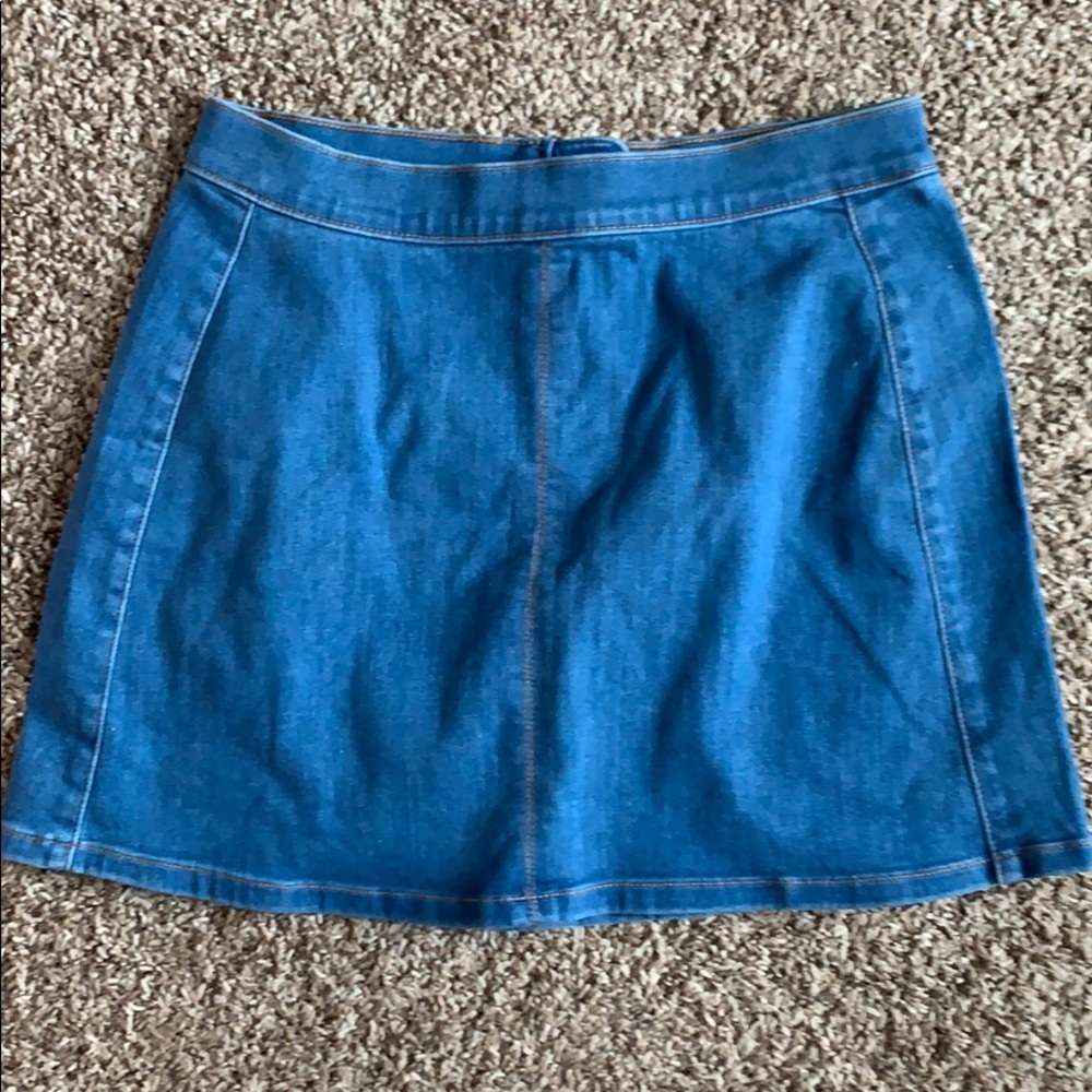 Never worn express skirt